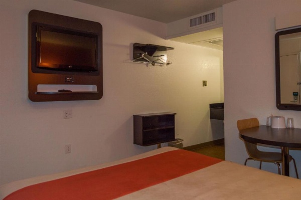 Motel 6-Ardmore, OK image 24