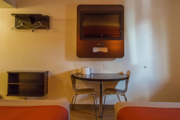 Motel 6-Ardmore, OK image 6