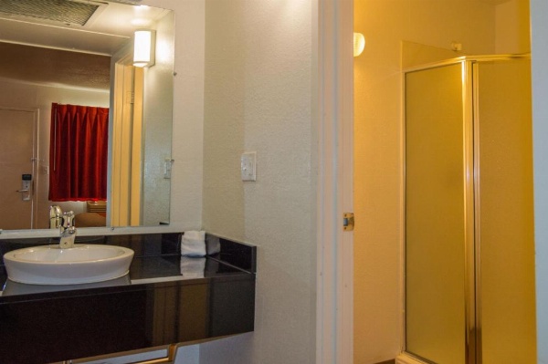 Motel 6-Ardmore, OK image 19